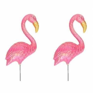 2x stuks dierenbeeld flamingo vogel 60 cm tuinbeeld steker